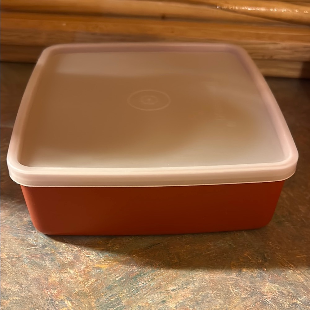 Tupperware pieces - Picture 6 of 8